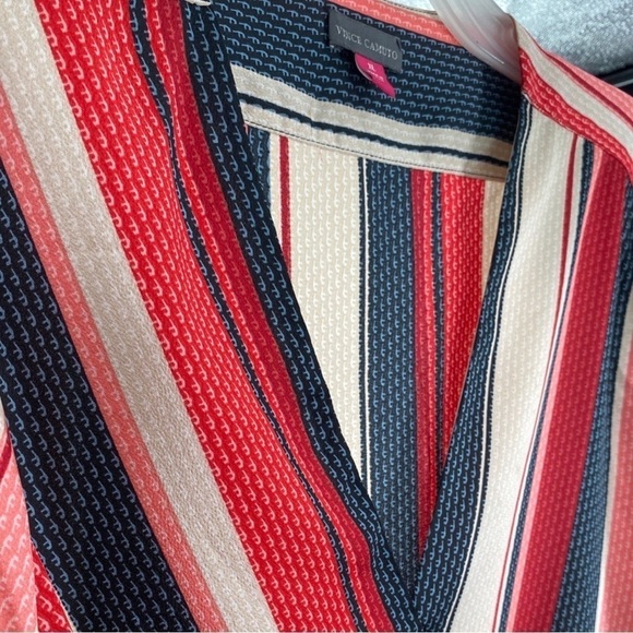 Vince Camuto Women’s Red Pink Navy Striped Top Size XL - Picture 2 of 8